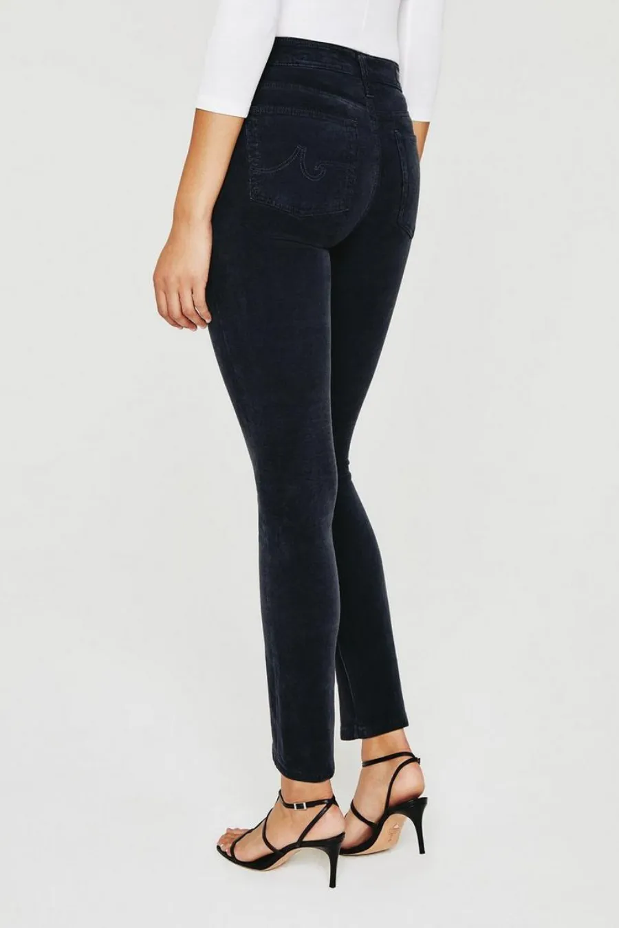 Mari 1 Year Sulfur Corduroy Black